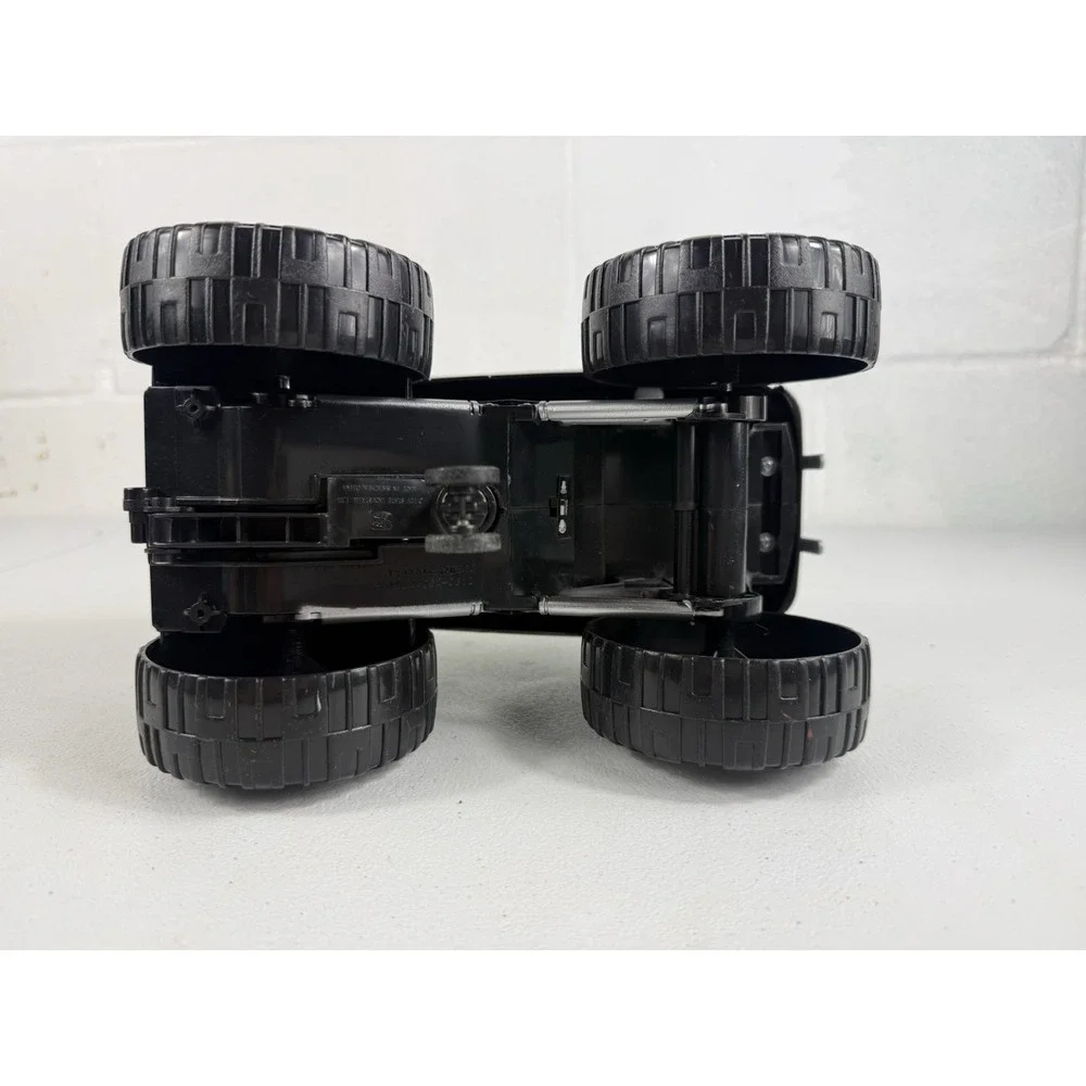 Toy State Road Rippers Snake Bite Monster Truck Wheelies Sound Lights  Works